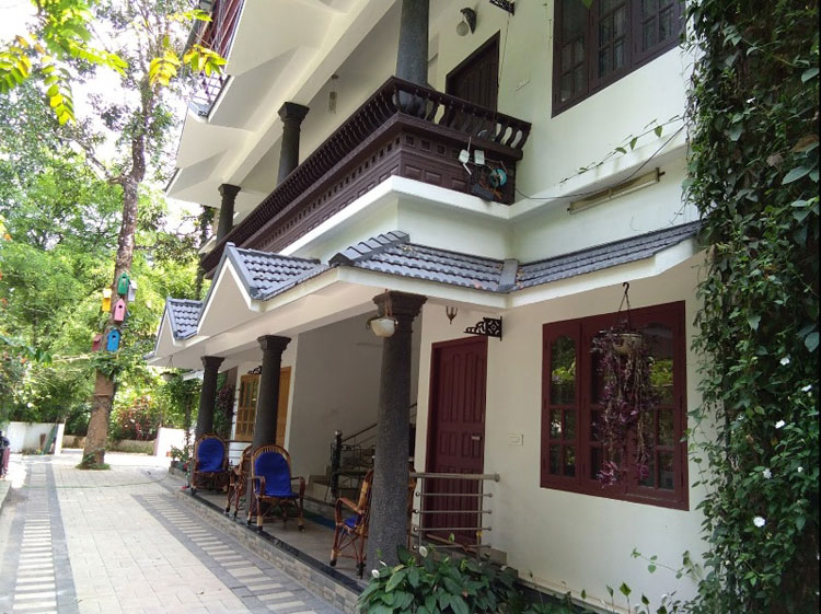 Clements Homestay Kalpetta