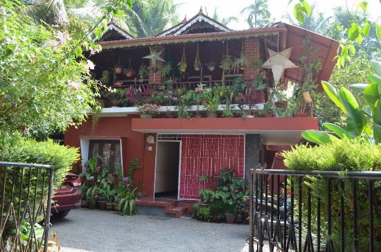 Four Seasons Homestay