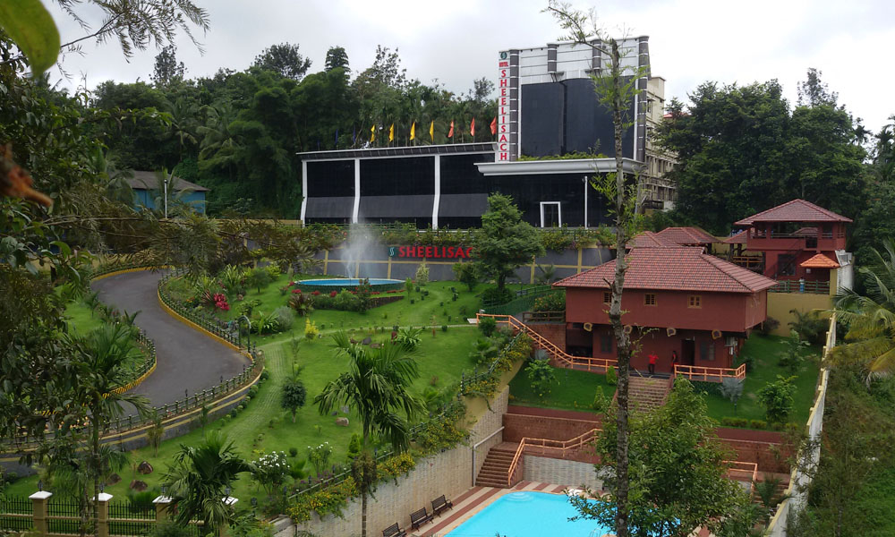  Sheelisach Inn Resort Sulthan Bathery